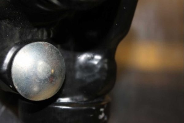 EM121 EPOXY RUST PROOFING PAINT - ORANGE - Image 3